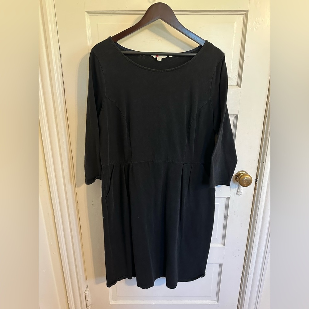 Boden Black Knit Picket Shift